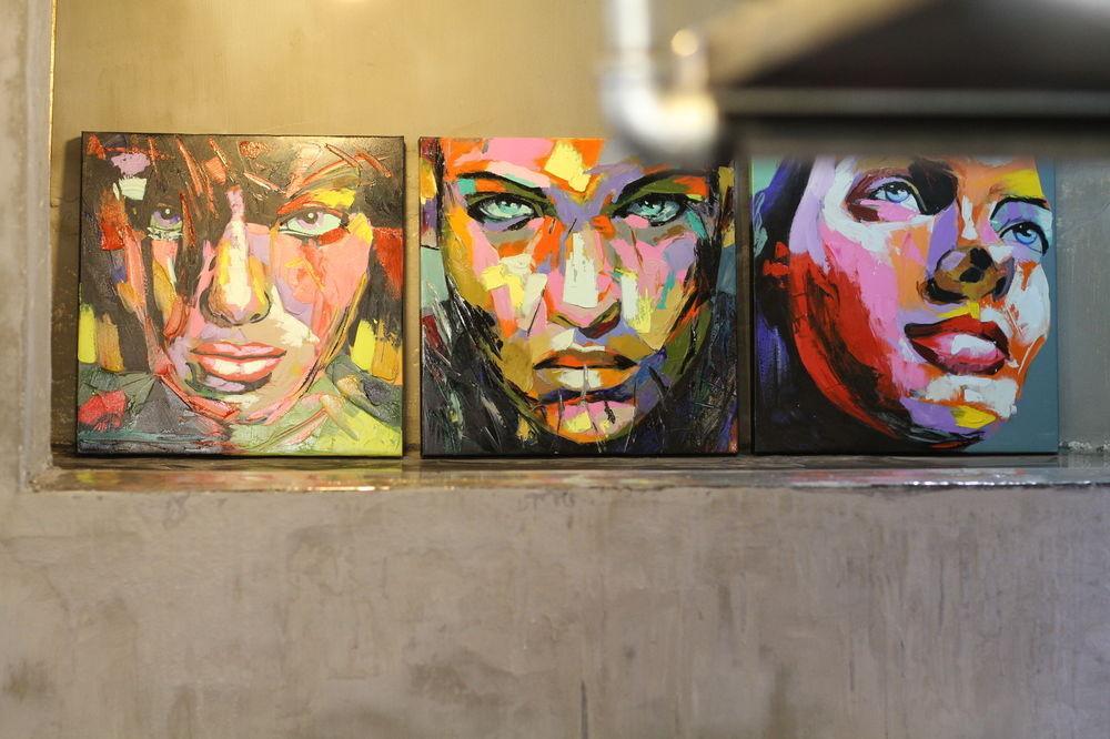 Time Travelers Party Hostel In Hongdae Seoul Exterior foto